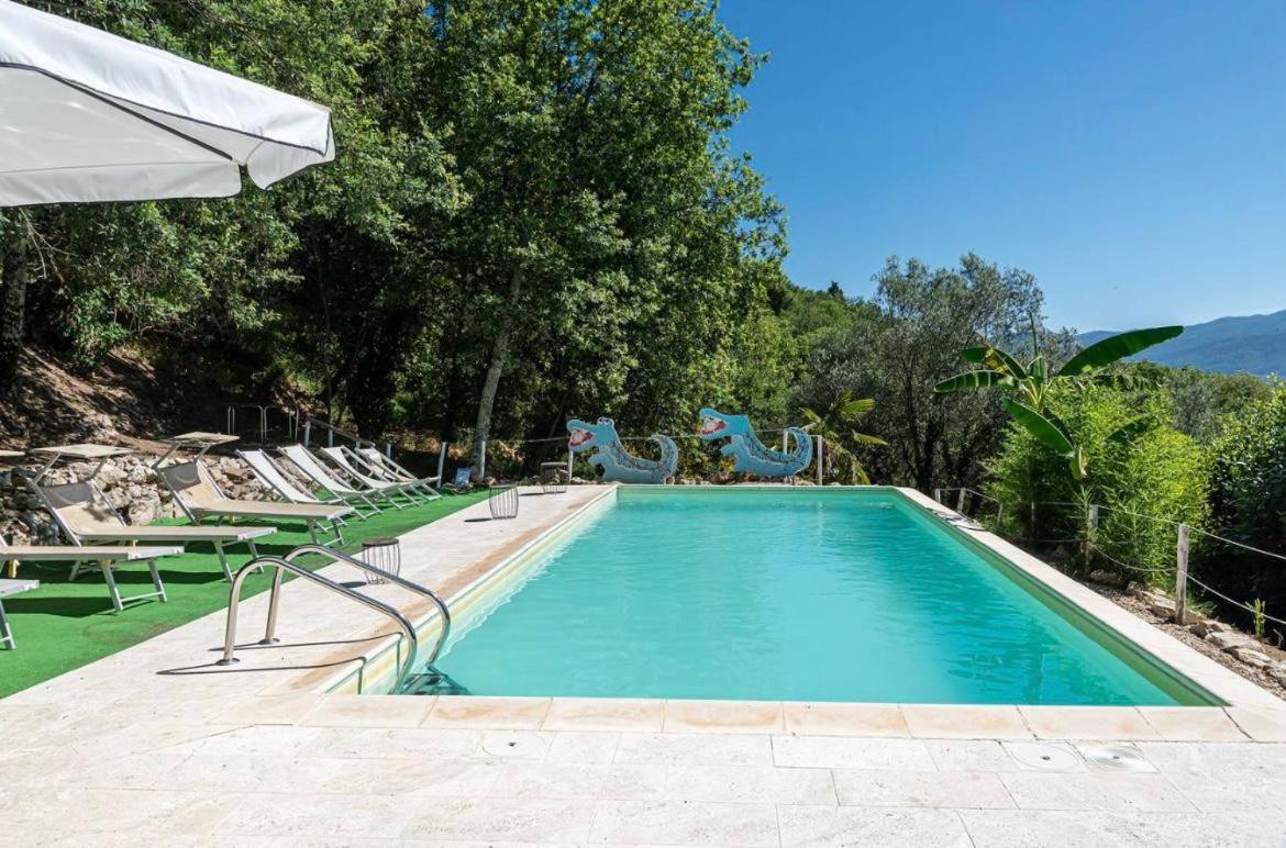 Country Resort Il Frassine Rignano sullʼArno エクステリア 写真