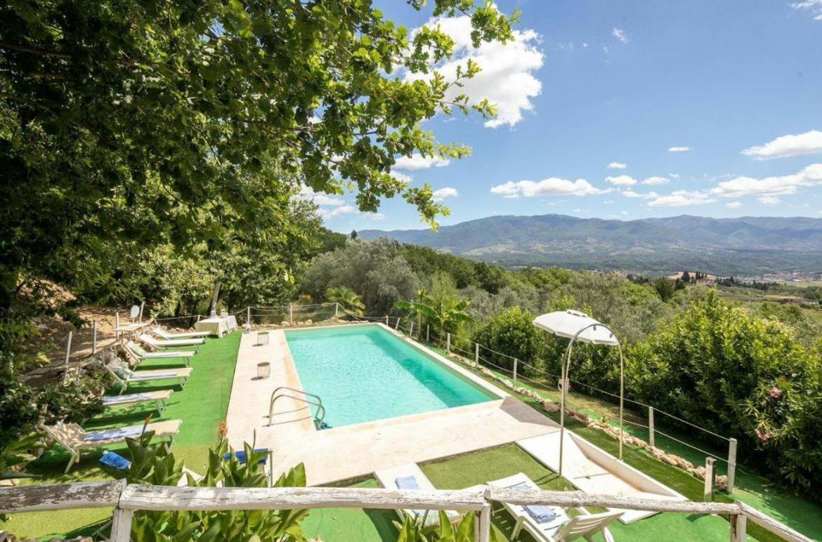 Country Resort Il Frassine Rignano sullʼArno エクステリア 写真