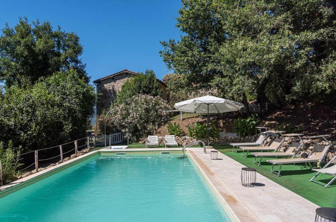 Country Resort Il Frassine Rignano sullʼArno エクステリア 写真