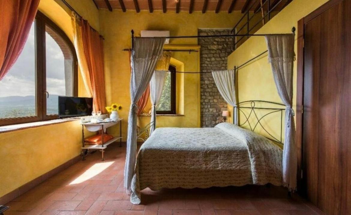 Country Resort Il Frassine Rignano sullʼArno エクステリア 写真