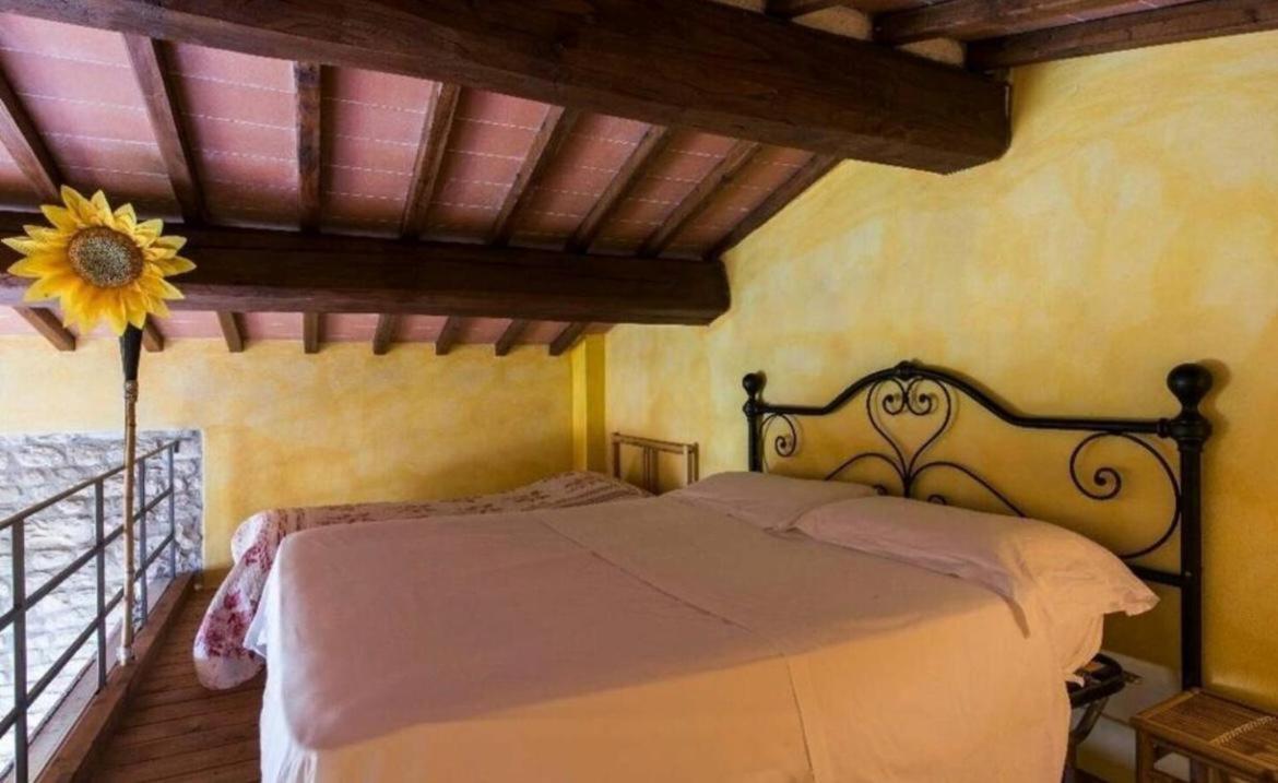 Country Resort Il Frassine Rignano sullʼArno エクステリア 写真