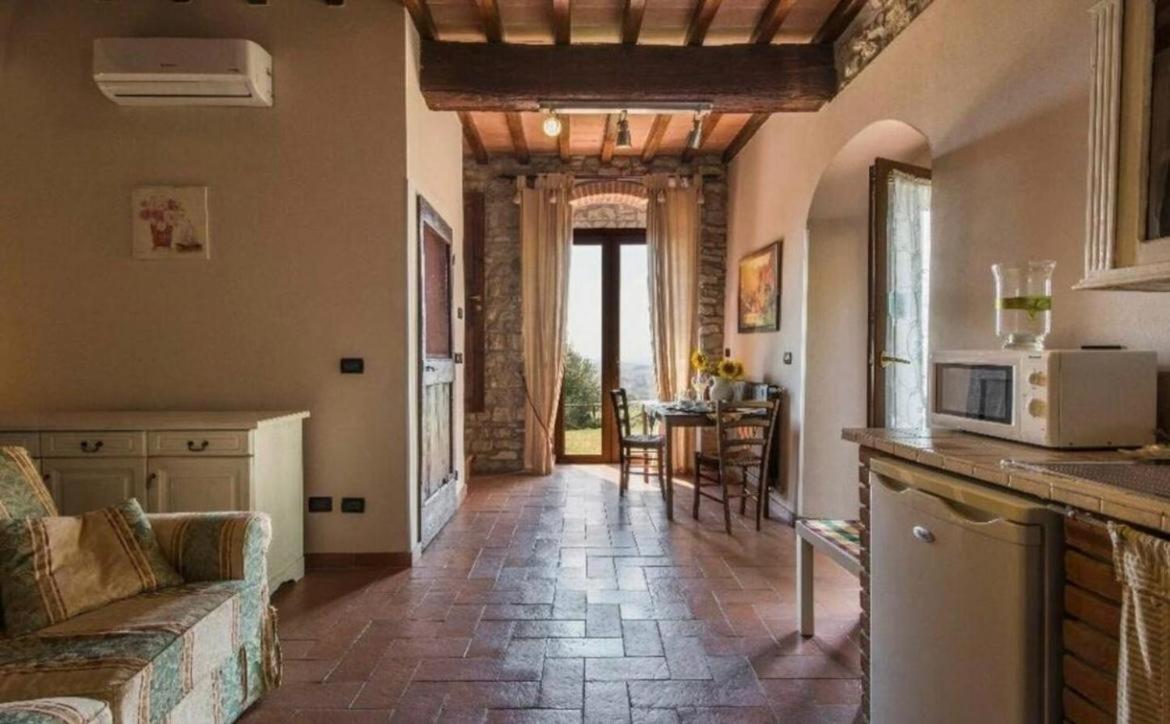 Country Resort Il Frassine Rignano sullʼArno エクステリア 写真