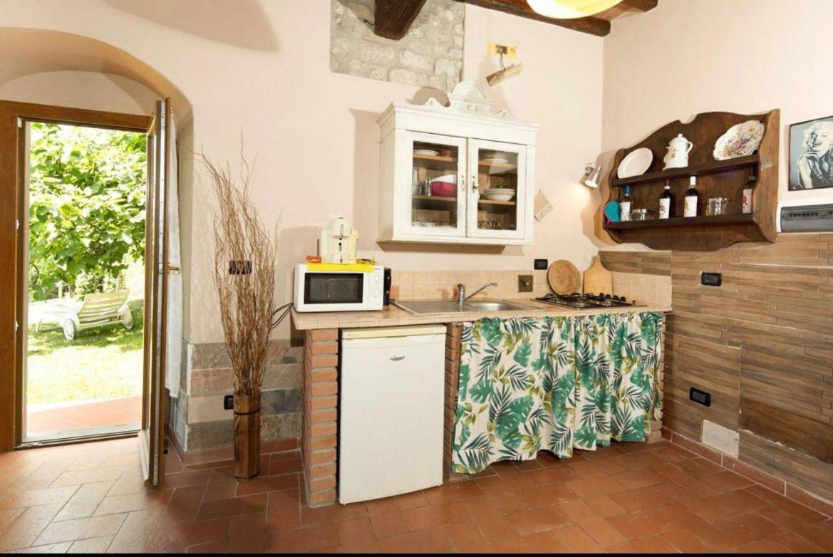 Country Resort Il Frassine Rignano sullʼArno エクステリア 写真