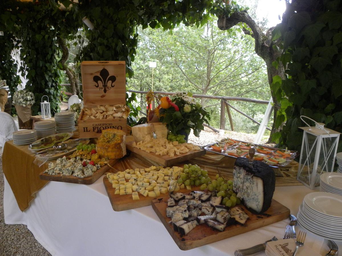Country Resort Il Frassine Rignano sullʼArno エクステリア 写真